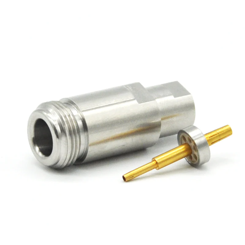Ki sa ki pi komen materyèl yo itilize pou yon Connector RF?